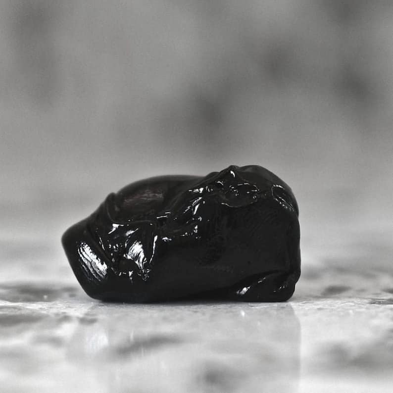 shilajit – wonder of the himalayas